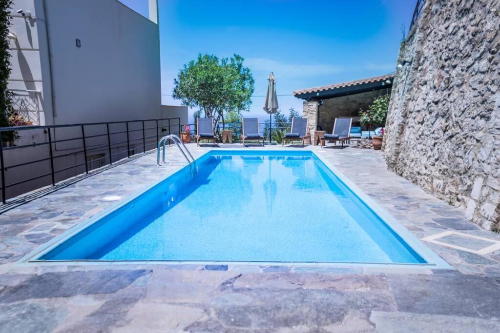Villa Ventus, 40Sqm Private Pool & Hot Tub! Roussospítion Exterior photo