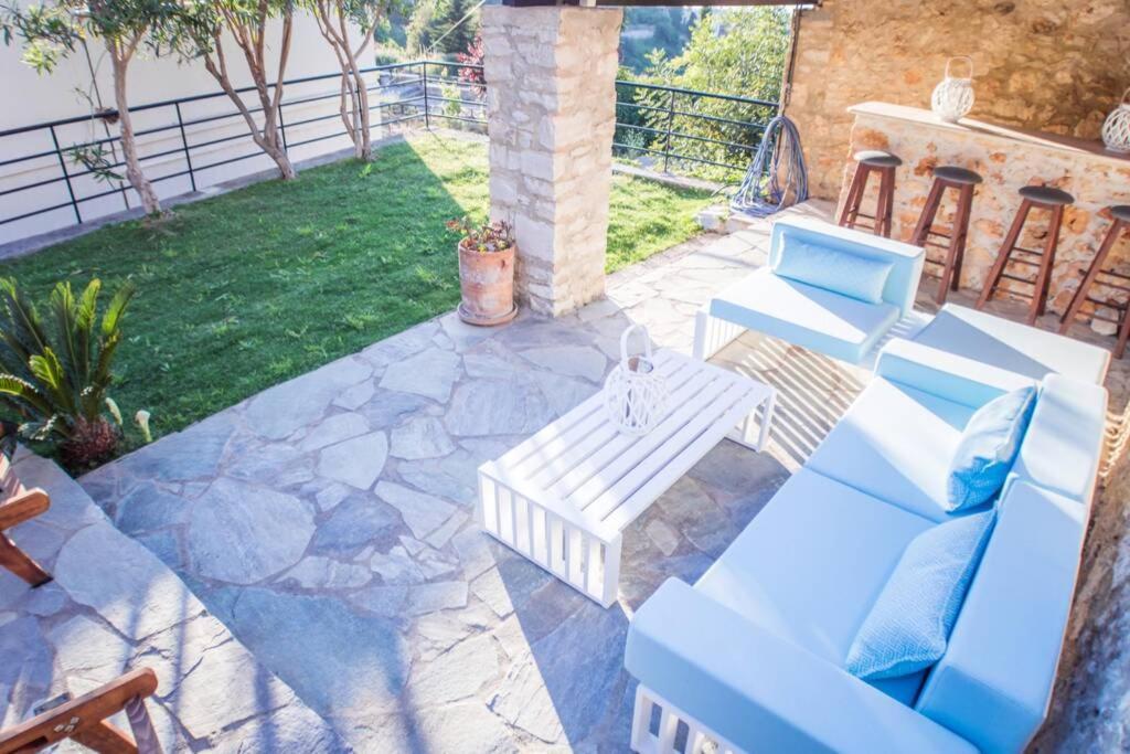 Villa Ventus, 40Sqm Private Pool & Hot Tub! Roussospítion Exterior photo