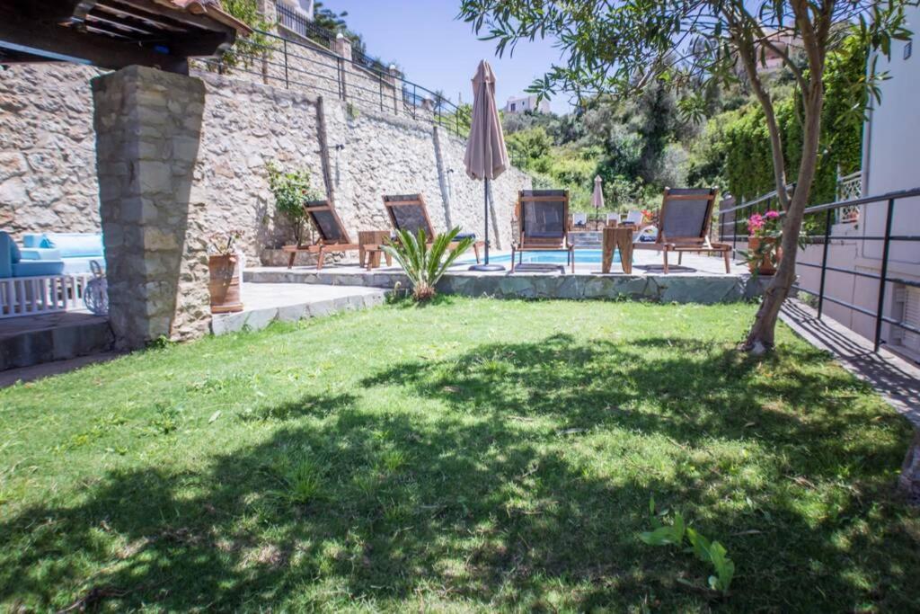 Villa Ventus, 40Sqm Private Pool & Hot Tub! Roussospítion Exterior photo